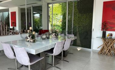 Vendo casa amplia en Isla Mocoli con vista al lago