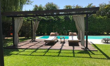 casa en venta en echeverria del lago
