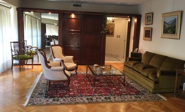 Venta departamento de 4 ambientes con cochera, en La Lucila