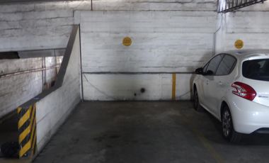 Cochera  en venta en La Plata