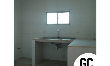 Se vende casa con locales comerciales -  Soledad 2000/ Villa monaco