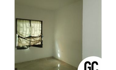 Se vende casa con locales comerciales -  Soledad 2000/ Villa monaco
