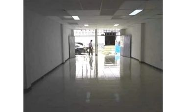 SE VENDE LOCAL EN LA TEBAIDA