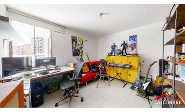Casa Envigado Loma del Chocho , 4 alcobas 258m2💰1500 Mill