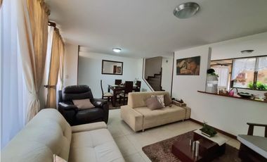 ACSI 1048. Casa en venta, Mosquera, Cortijo De Serrezuela