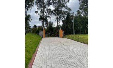 Lote en venta en el Rosal Cundinamarca $4.000Millones.