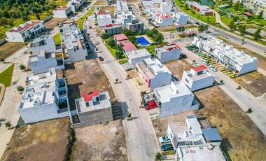 Terreno en venta en Fraccionamiento Adamar, Coto Guelatao