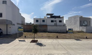 Venta de Terreno en Adamar, dentro de Coto con caseta de seguridad