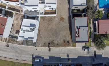 Terreno en Venta en Fraccionamiento Adamar