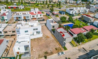 Terreno en Venta en Fraccionamiento Adamar