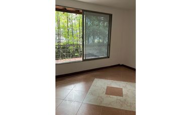 VENTA DE CASA EN EL POBLADO - MEDELLIN