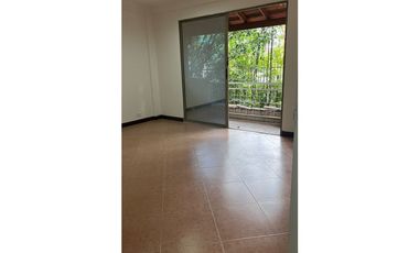 VENTA DE CASA EN EL POBLADO - MEDELLIN