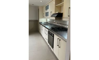 VENTA DE CASA EN EL POBLADO - MEDELLIN