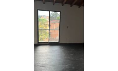 VENTA DE CASA EN EL POBLADO - MEDELLIN