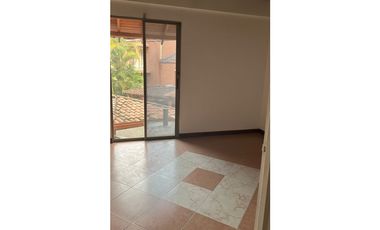 VENTA DE CASA EN EL POBLADO - MEDELLIN