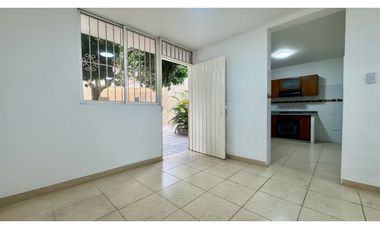 Casa remodelada de una planta en venta Barrio El Centro Palmira Valle