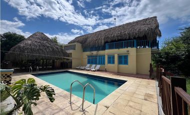 Se arrienda Casa Campestre con salida a la Playa en Palomino