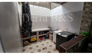 VENTA DE CASA EN RIVERA - HUILA, 230 M2 POR $380'000.000