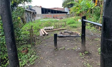 SE VENDE CASA-LOTE EN SALENTO QUINDIO