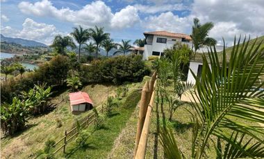 VENTA FINCA EN GUATAPE VEREDA LA CHAPA