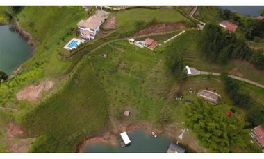 VENTA FINCA EN GUATAPE VEREDA LA CHAPA