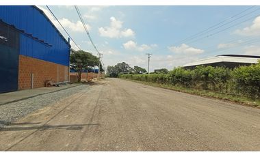 VENTA DE BODEGAS ZONA LA DOLORES