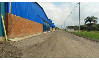 VENTA DE BODEGAS ZONA LA DOLORES