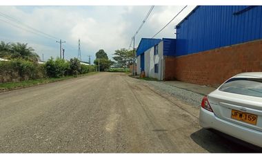 VENTA DE BODEGAS ZONA LA DOLORES