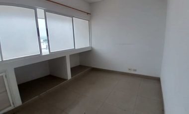 Espectacular oficina para arriendo