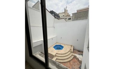 ARRIENDO CASA AMOBLADA ESQUINERA MIRAFLORES CALI