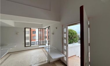 ARRIENDO CASA AMOBLADA ESQUINERA MIRAFLORES CALI