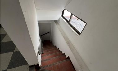 ARRIENDO CASA AMOBLADA ESQUINERA MIRAFLORES CALI