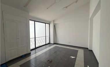 ARRIENDO CASA AMOBLADA ESQUINERA MIRAFLORES CALI