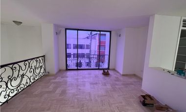 ARRIENDO CASA AMOBLADA ESQUINERA MIRAFLORES CALI