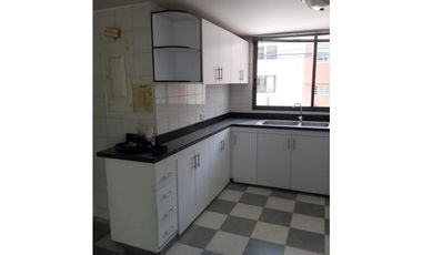 ARRIENDO CASA AMOBLADA ESQUINERA MIRAFLORES CALI