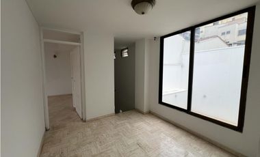 ARRIENDO CASA AMOBLADA ESQUINERA MIRAFLORES CALI