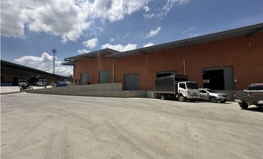 Se Vende Bodega Comercial Parque Logístico Armenia