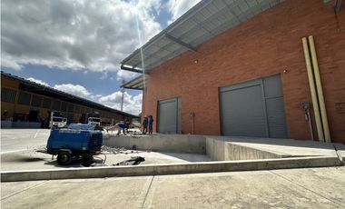 Se Vende Bodega Comercial Parque Logístico Armenia
