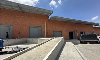 Se Vende Bodega Comercial Parque Logístico Armenia