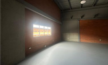 Se Vende Bodega Comercial Parque Logístico Armenia