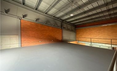 Se Vende Bodega Comercial Parque Logístico Armenia
