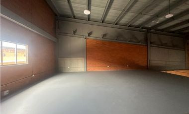 Se Vende Bodega Comercial Parque Logístico Armenia