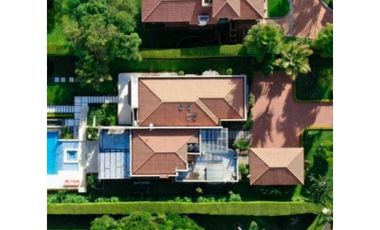 Casa campestre en condominio para la venta en cerritos malabar,Pereira