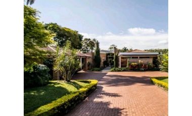 Casa campestre en condominio para la venta en cerritos malabar,Pereira