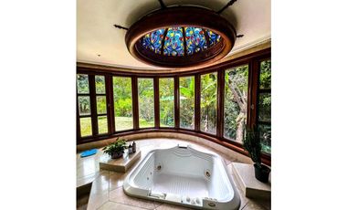 Vendo Espectacular casa Campestre San Lucas Poblado