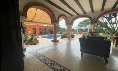 Vendo Espectacular casa Campestre San Lucas Poblado