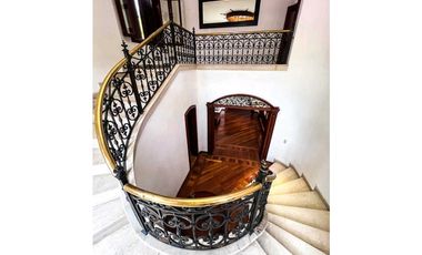 Vendo Espectacular casa Campestre San Lucas Poblado