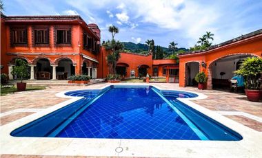 Vendo Espectacular casa Campestre San Lucas Poblado