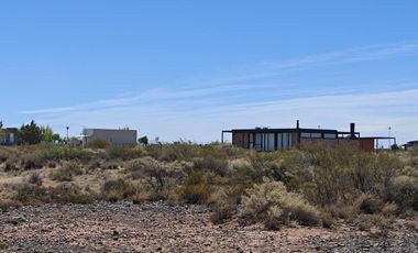 VENTA - LOTE - 953 m2 - VILLA TENIS CLUB - MARI MENUCO, NEUQUEN.