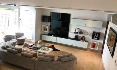SE VENDE CASA DE LUJO EN ALTOS DE RIOMAR